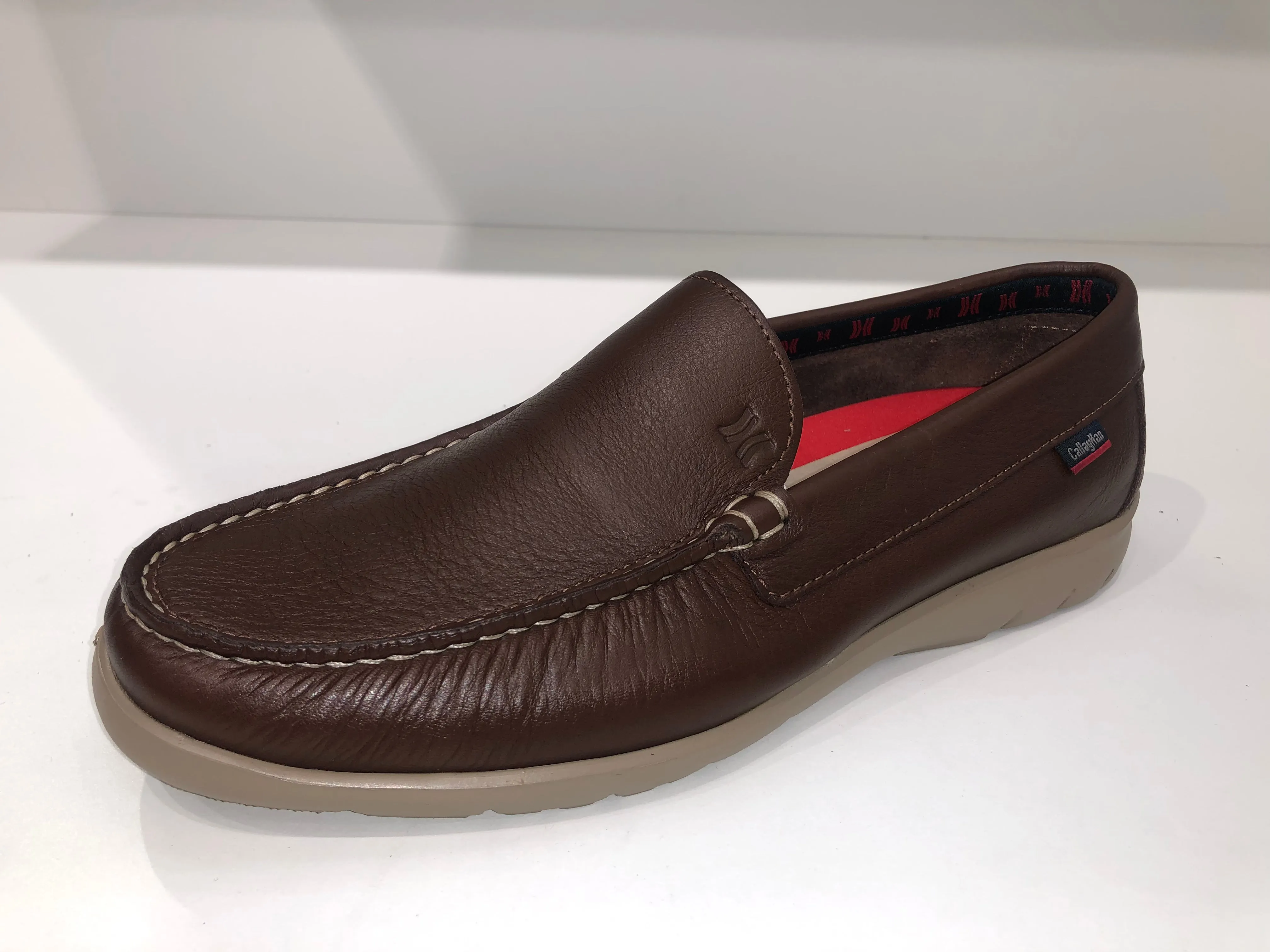 18001 BROWN