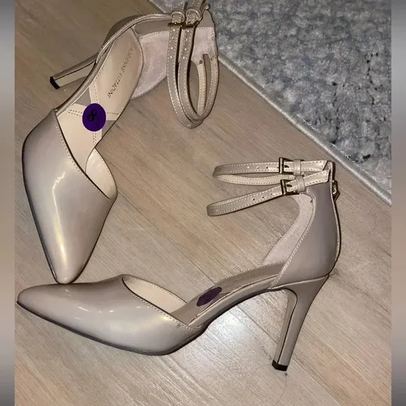 Adrienne Vittadini Women's Ivory Patent Leather Strappy Heels Size 8.5M