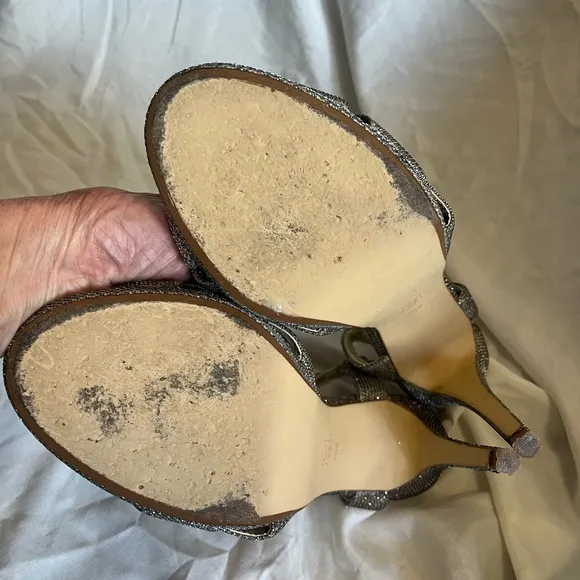 Ballroom dancing shoes heels 5 pairs. sizes 6, 7.5, 8 EUC