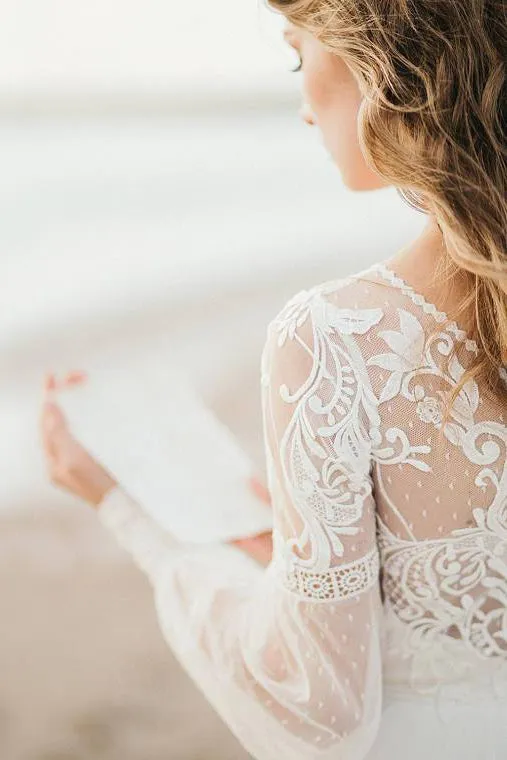 Beautiful A Line Bateau Sweep Train Long Sleeves Romantic Tulle Beach Bridal Gown Wedding Dresses OHD156