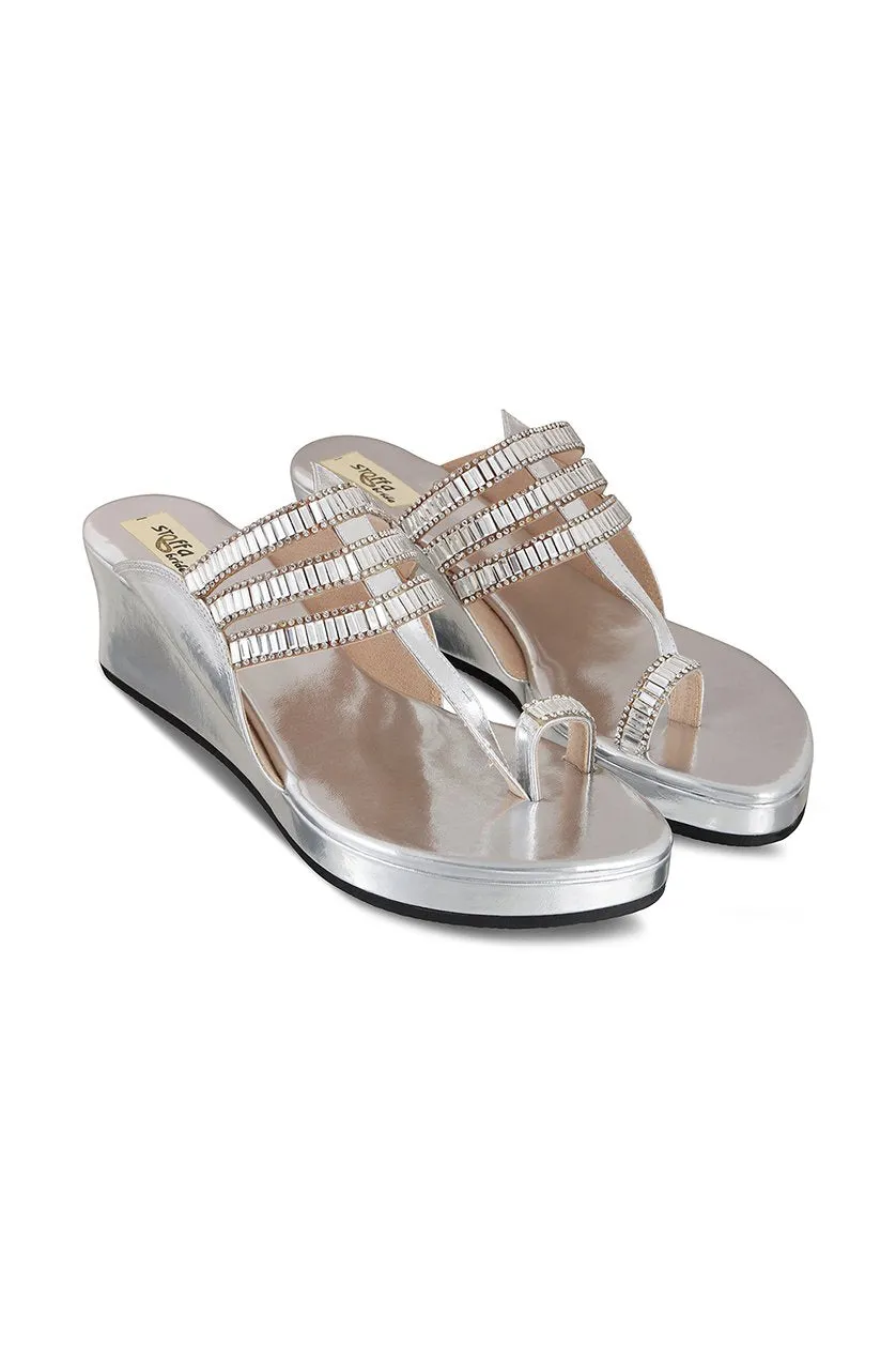 Crystal low K Wedge Champagne
