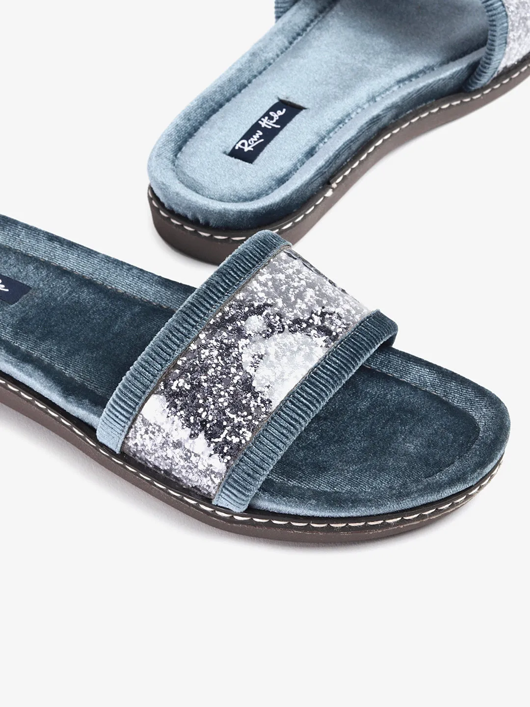 Elara Casual Flats