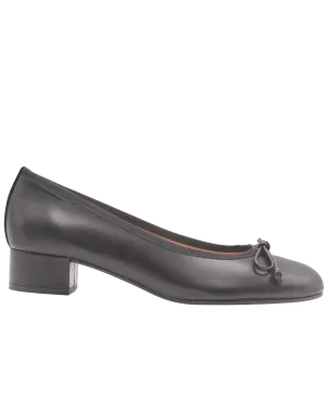 Elda - Black Leather