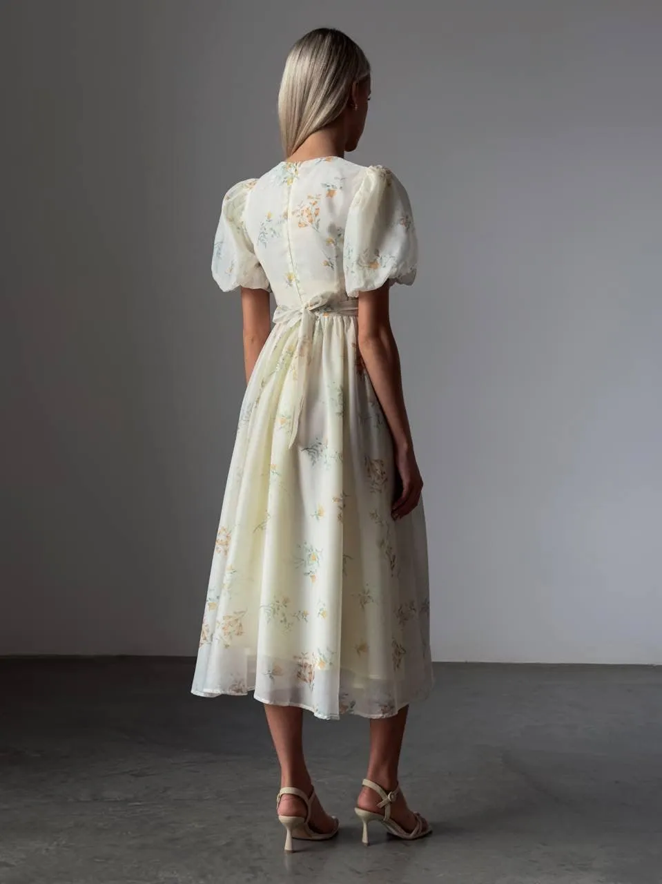 Elegant Floral Midi Dress