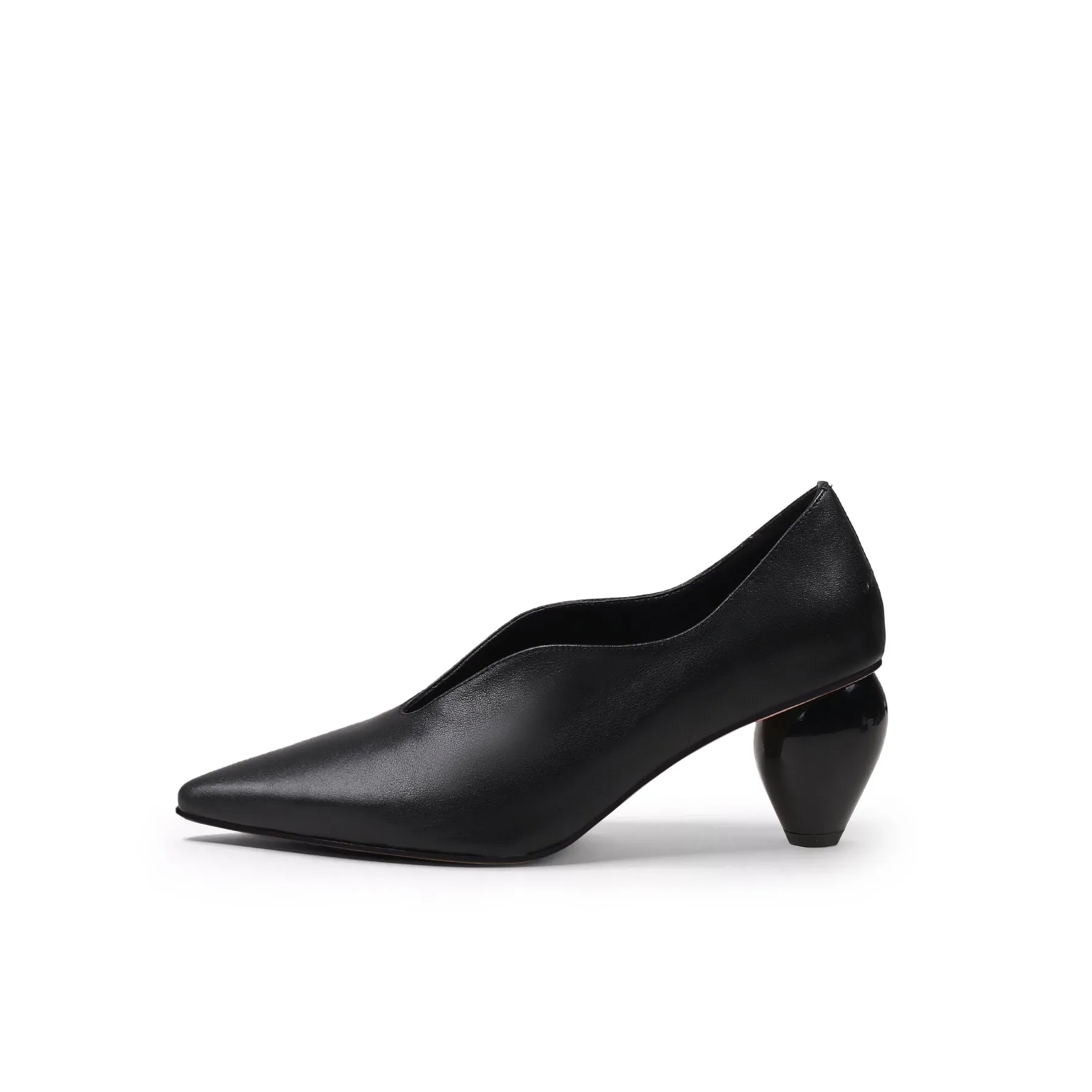 Genuine Leather Scalloped Edges-Curve Shaped Pump - Black