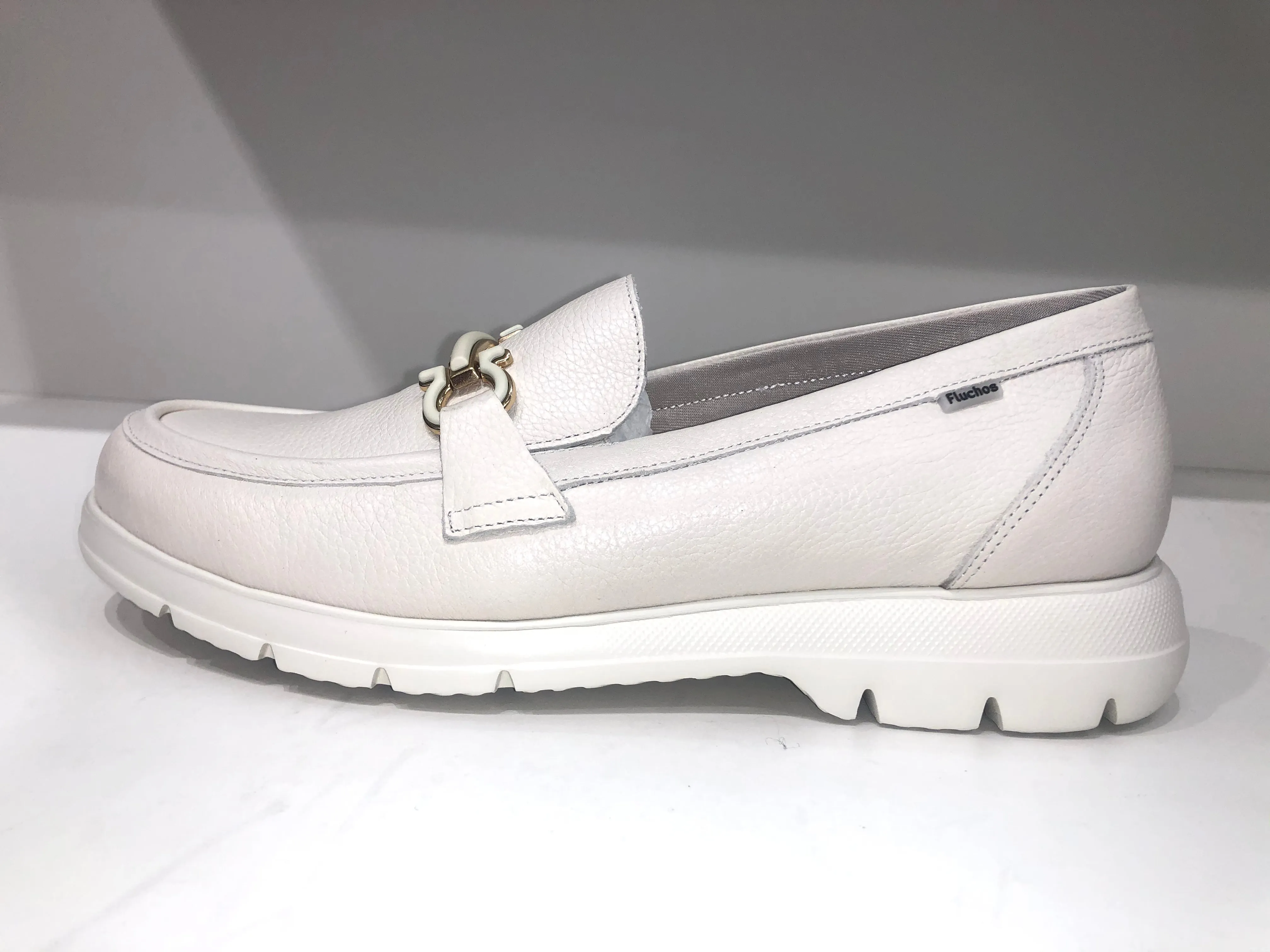 GLADIS RAW WHITE