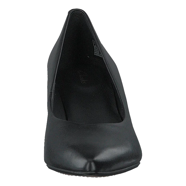 Laina55 Court2 Black Leather
