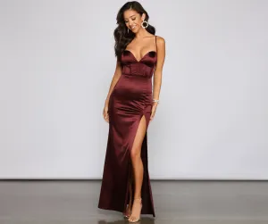Nora High-Slit Stylish Mermaid Dress