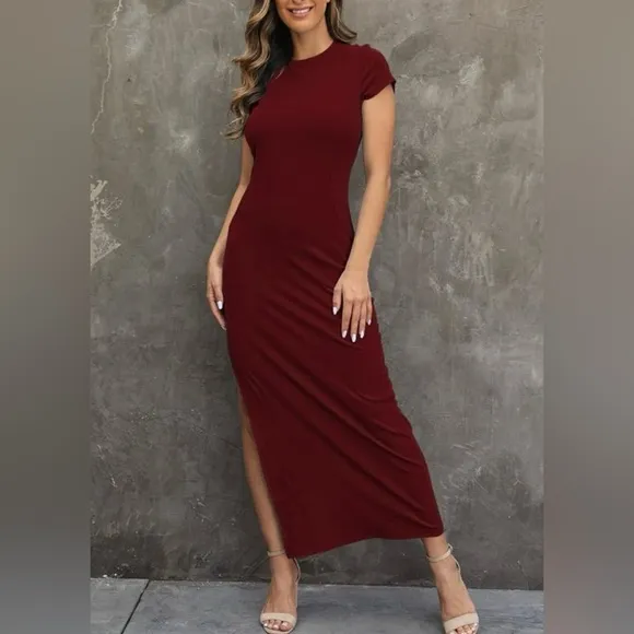 Ruby Red, Crew Neck, High Slit Bodycon Maxi Dress. NWOT, Never Worn.