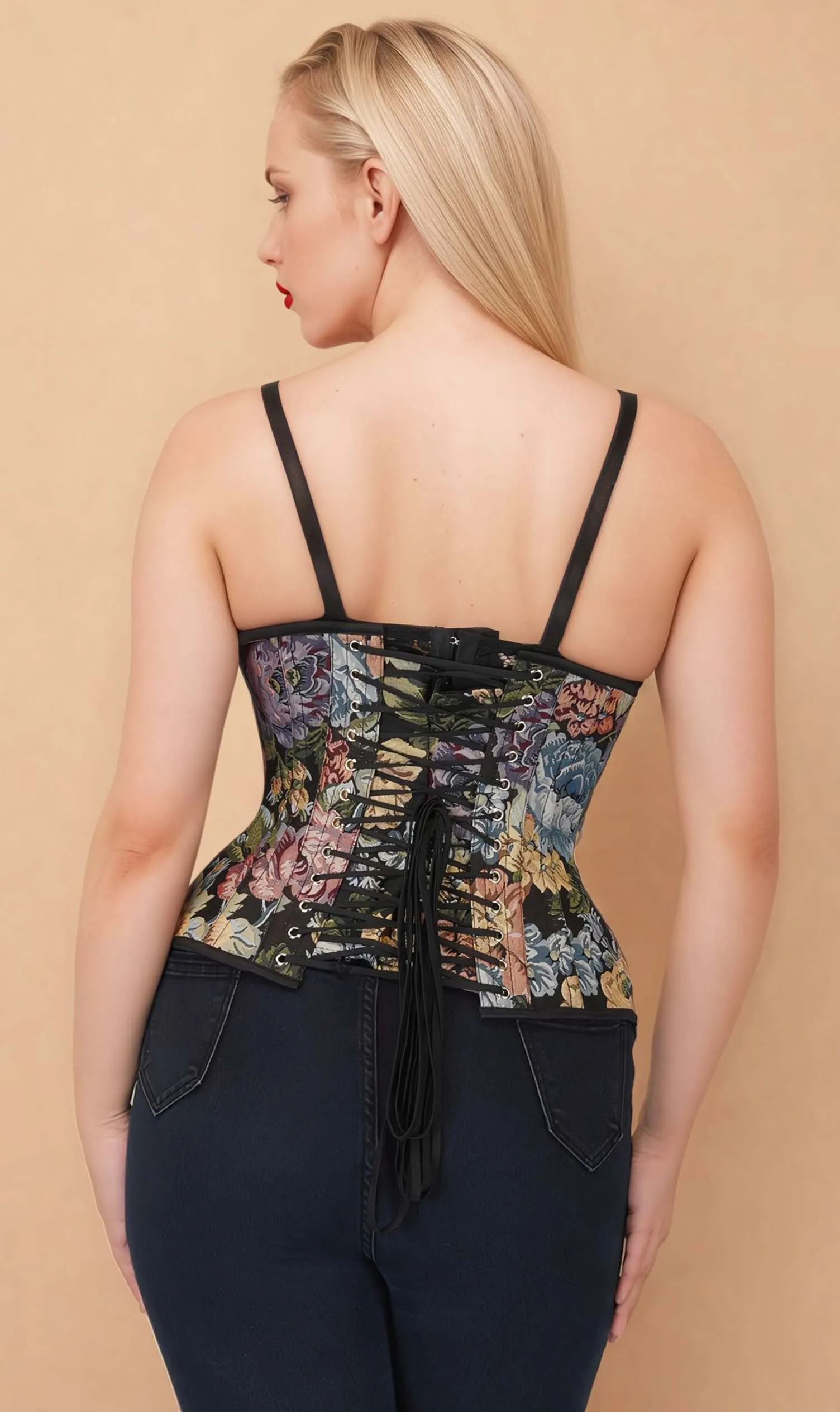 Shayla Curvy Underbust Corset