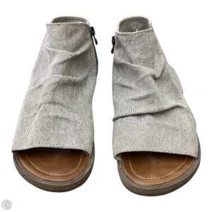 Shoes Flats By Blowfish In Tan, Size: 10