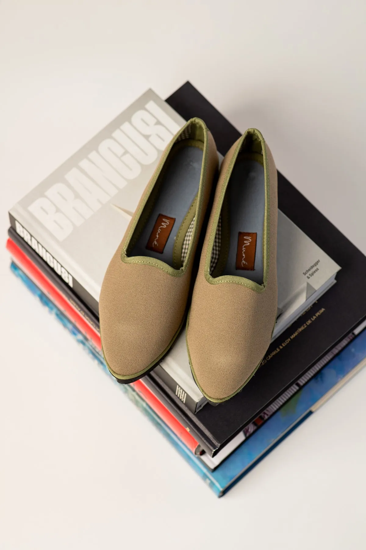 Slippers Lona Kaki Plus