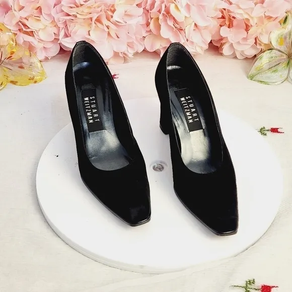 Stuart Weitzman ‘Anna’ Black Peau Block Heel Size: 5B